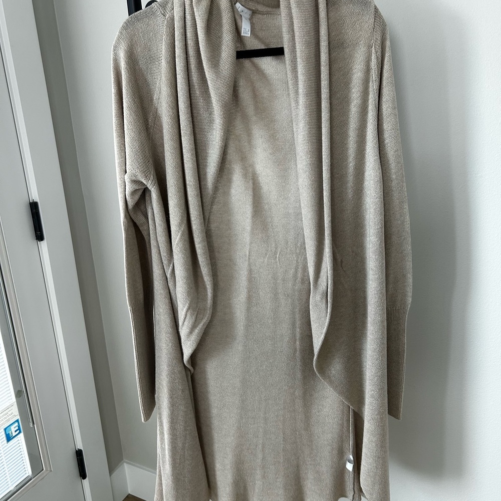 Leith Beige Women's Cardigan